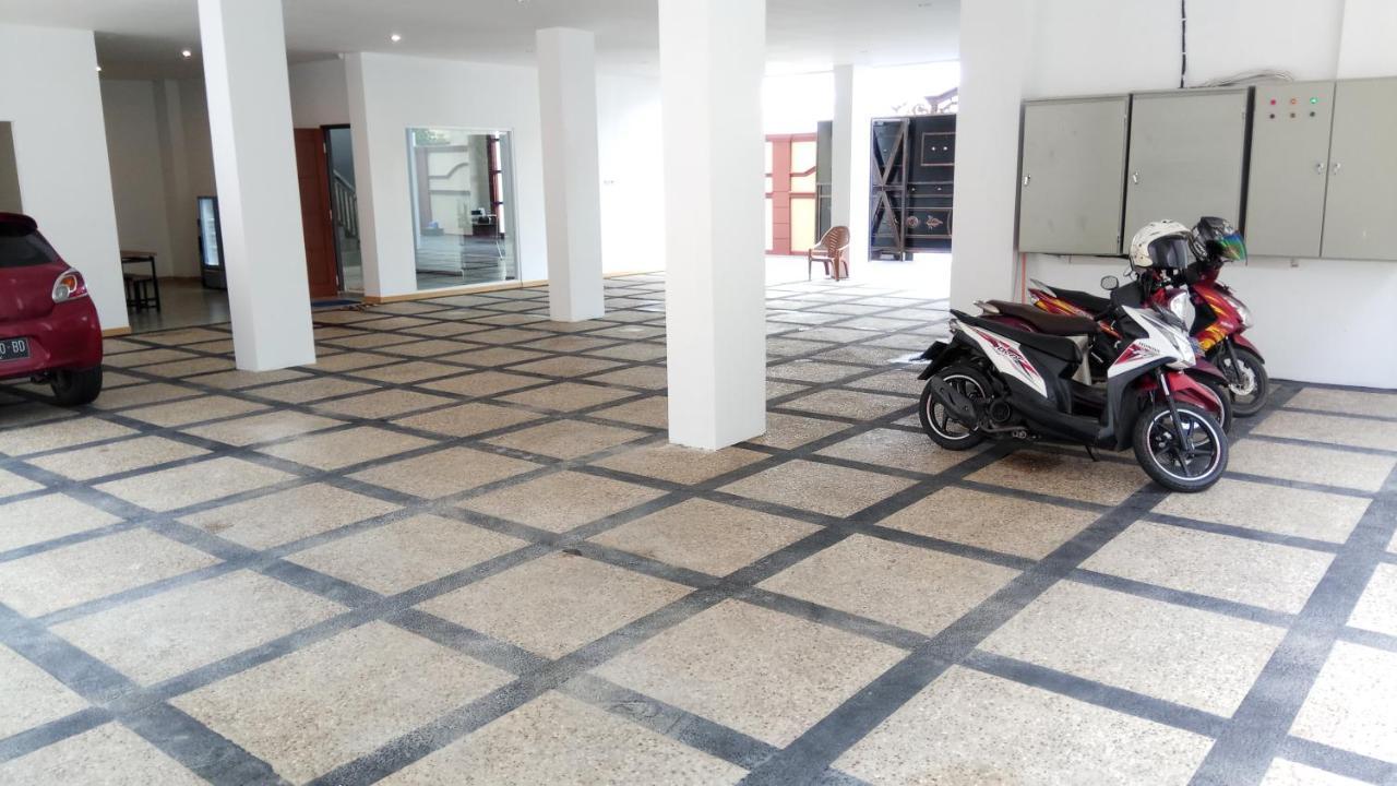Azalia Residence Palembang Buitenkant foto